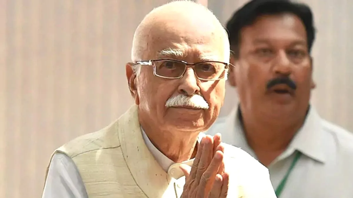 From School Teacher to Deputy PM: Advani’s Political Journey from Padma Vibhushan in 2015 to Bharat Ratna