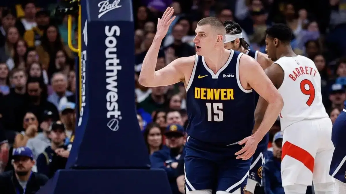 NBA: In a dispute between brothers, Jokic makes history in the Nuggets’ comeback over the Raptors