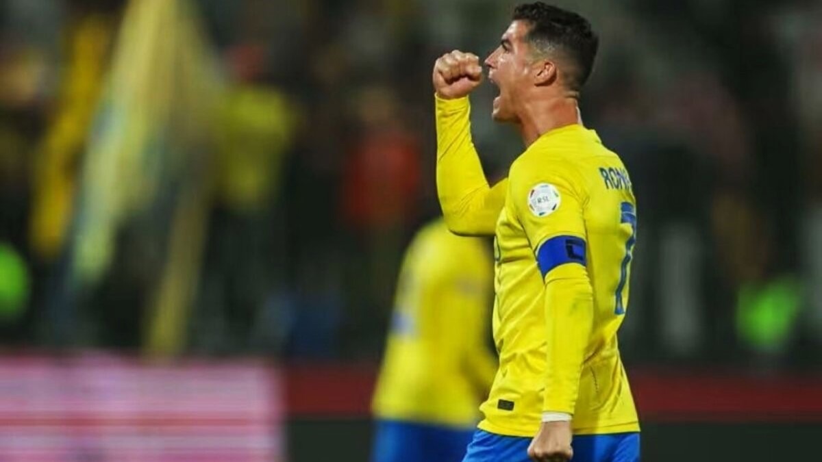 Cristiano Ronaldo Sparks Controversy with Obscene Gesture After Al Nassr’s Defeat in Saudi Super Cup Final